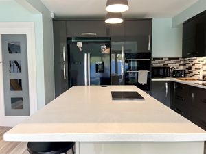 Photo 23- click for photo gallery